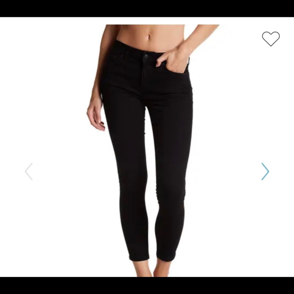 Joe’s jeans flawless skinny ankle in Black NWT